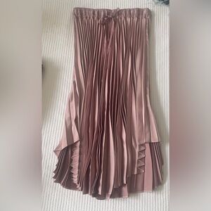 Club Monoco mauve pleated midi skirt with bias hem size M